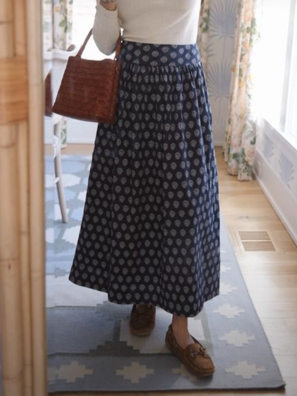 Marea Haddie Top Handle Crossbody - Picture 3 of 6